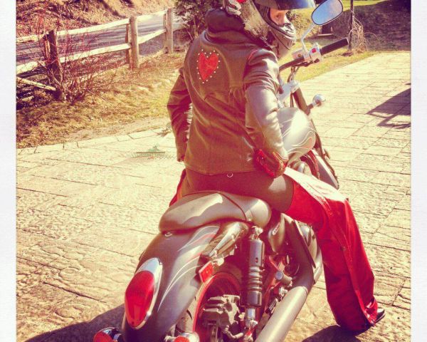 Charlotte's First Ride in Lissa Hill Leathers!