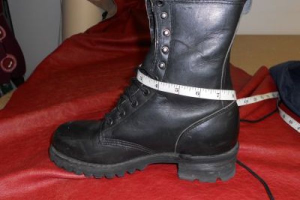 Motorcycle Half Chaps: How do I get the correct fit?